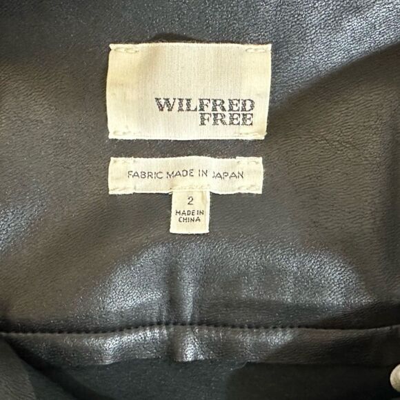 Aritiza Wilfred Free Women’s Cut Black Vegan Leather Preppy Mini Skirt Size 2 - Picture 5 of 6